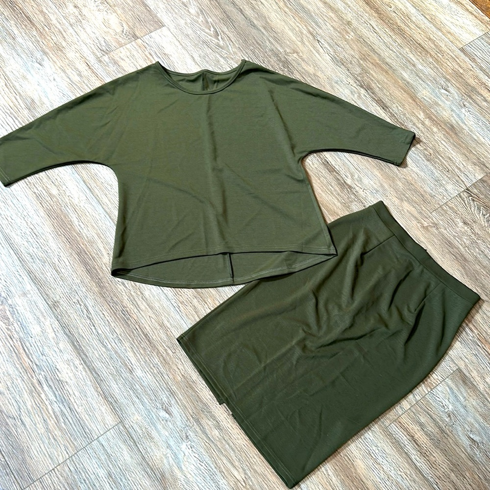 Shirt with matching top Size M